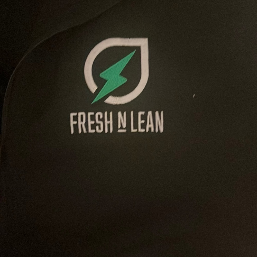 Ogio Endurance Fresh N Lean Black Graphic Zip Up Jacket. Size Medium - Picture 4 of 11